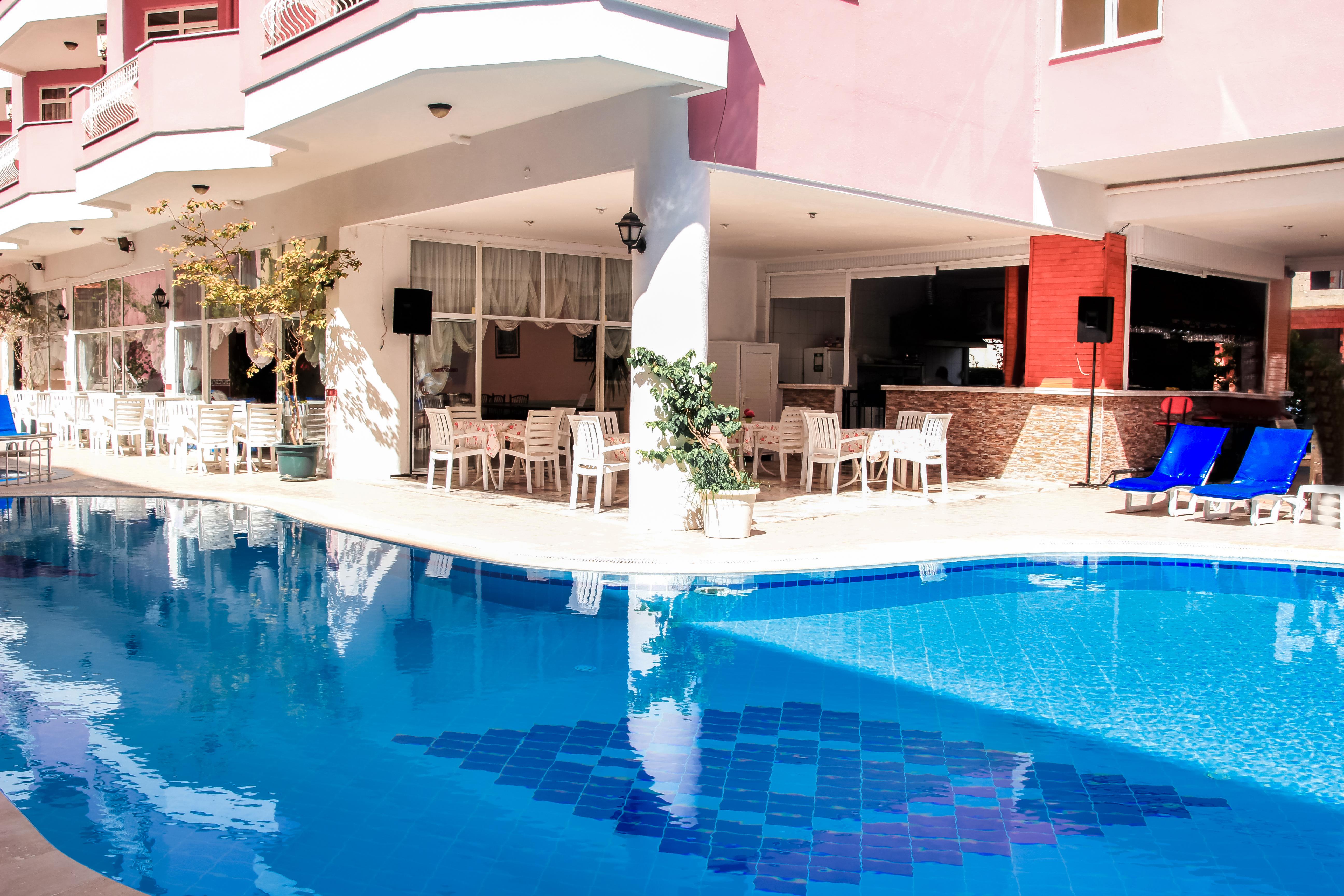 Bella Rose Apart Hotel, אלאניה מראה חיצוני תמונה